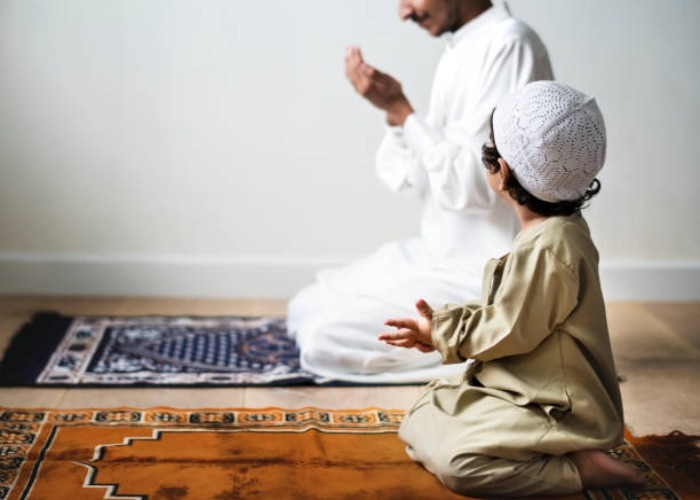 Tiga Jawaban Sederhana Terkait Pertanyaan Anak: Di Mana Allah Berada?