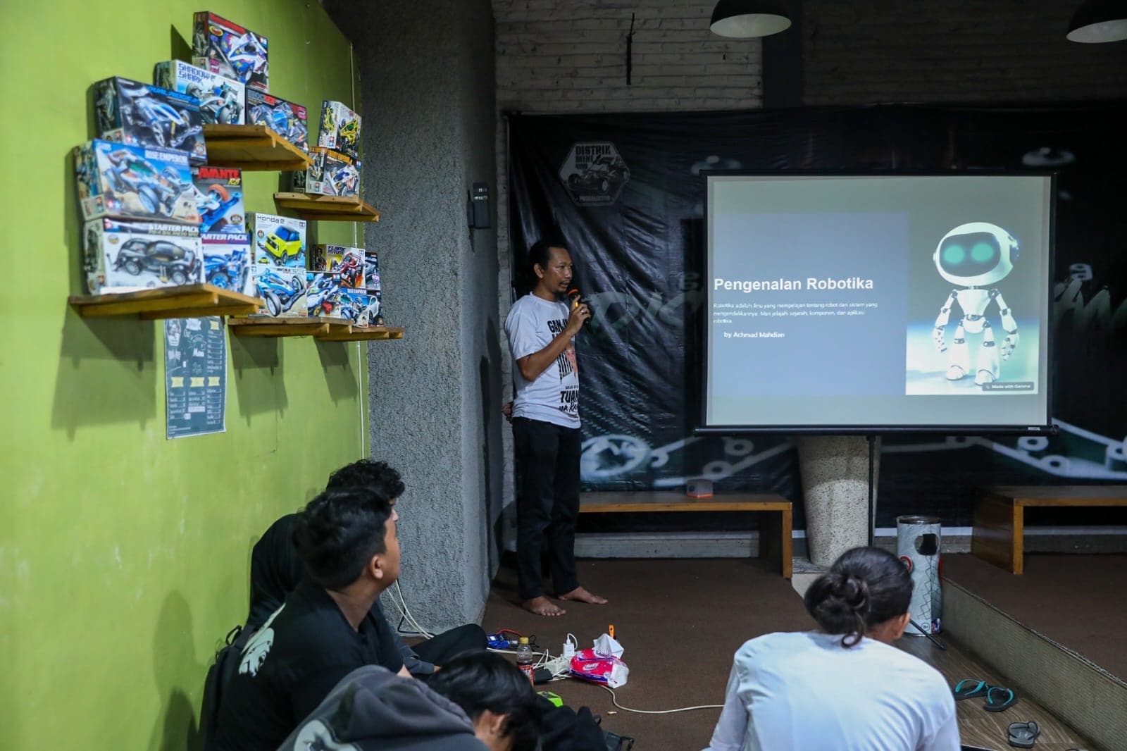 G-Creasi Beri Bekal Keterampilan Robotika Kepada Milenial, Mulai Dari Tamiya, Gundam Hingga Drone