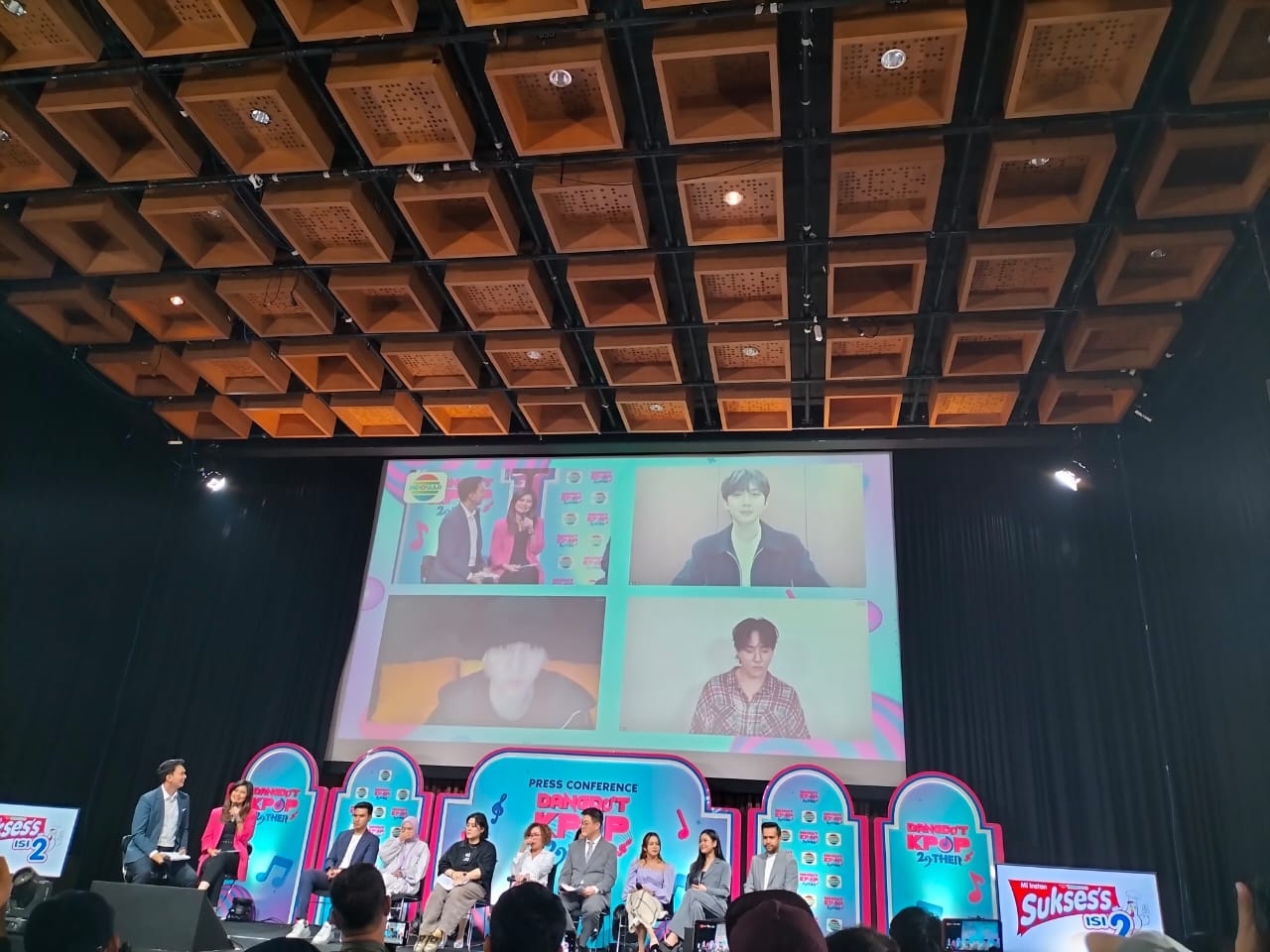 Variety Show Dangdut Kpop 29ther, Pertemuan Dua Genre Musik Jadi Satu