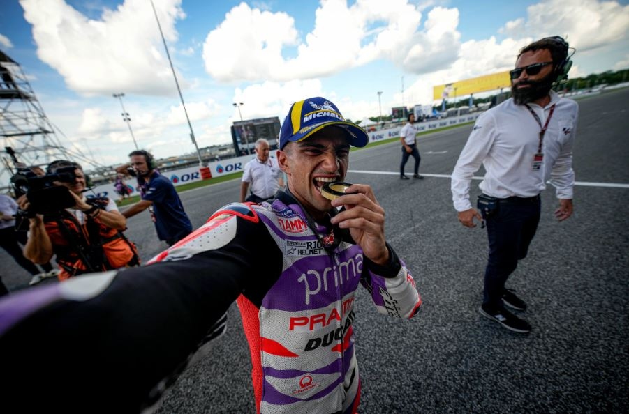 MotoGP Portugal: Jorge Martin Rebut Puncak Klasemen Diwarnai Benturan Bagnaia dan Marquez