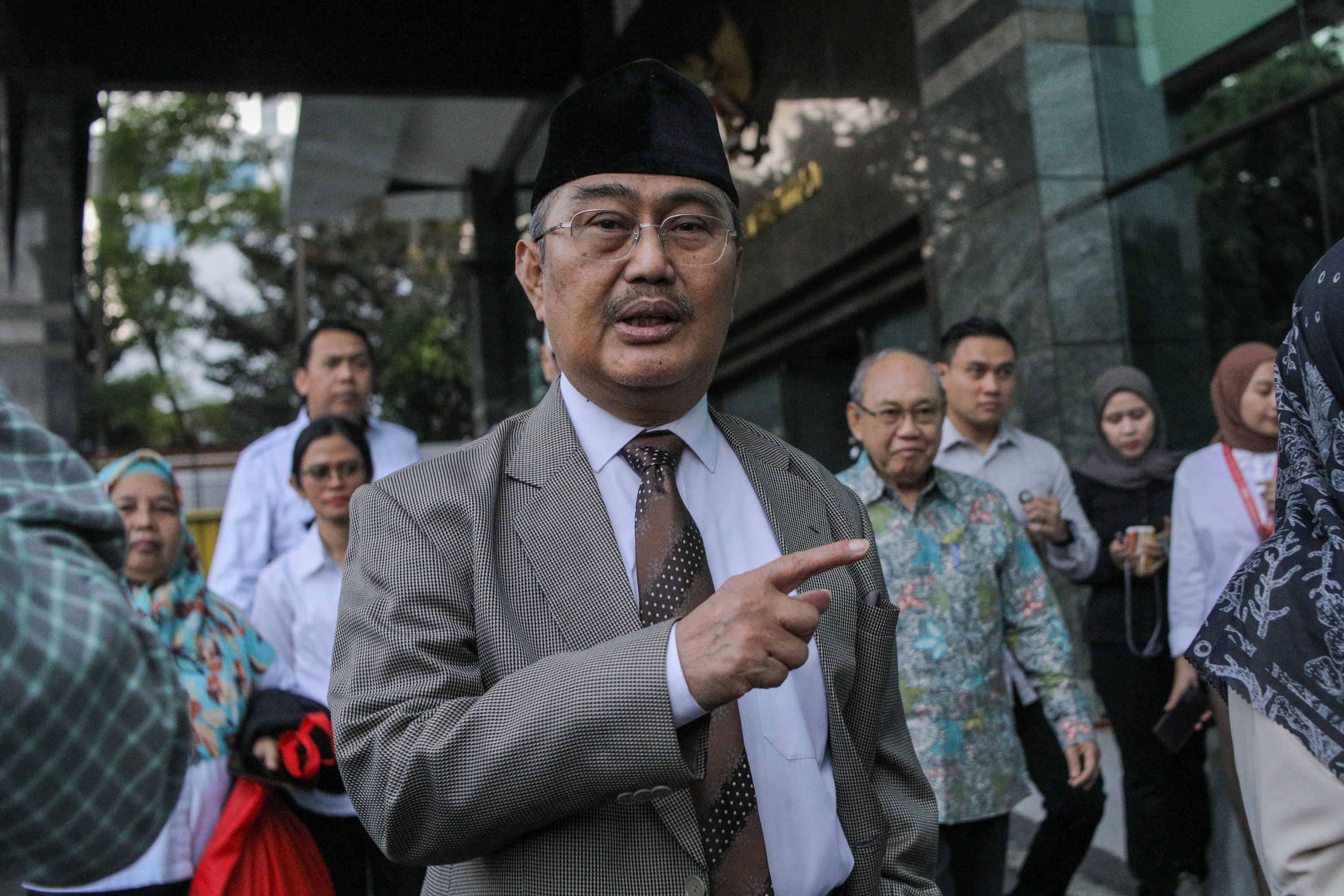 Kritik Jimly Soal Ide Pemakzulan Jokowi: Ada Pihak Takut Kalah