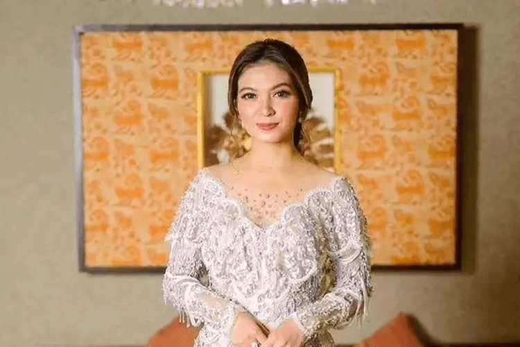 Suami Jadi Cawapres, Ini 6 Potret Fashion Selvi Ananda Yang Semakin Modis