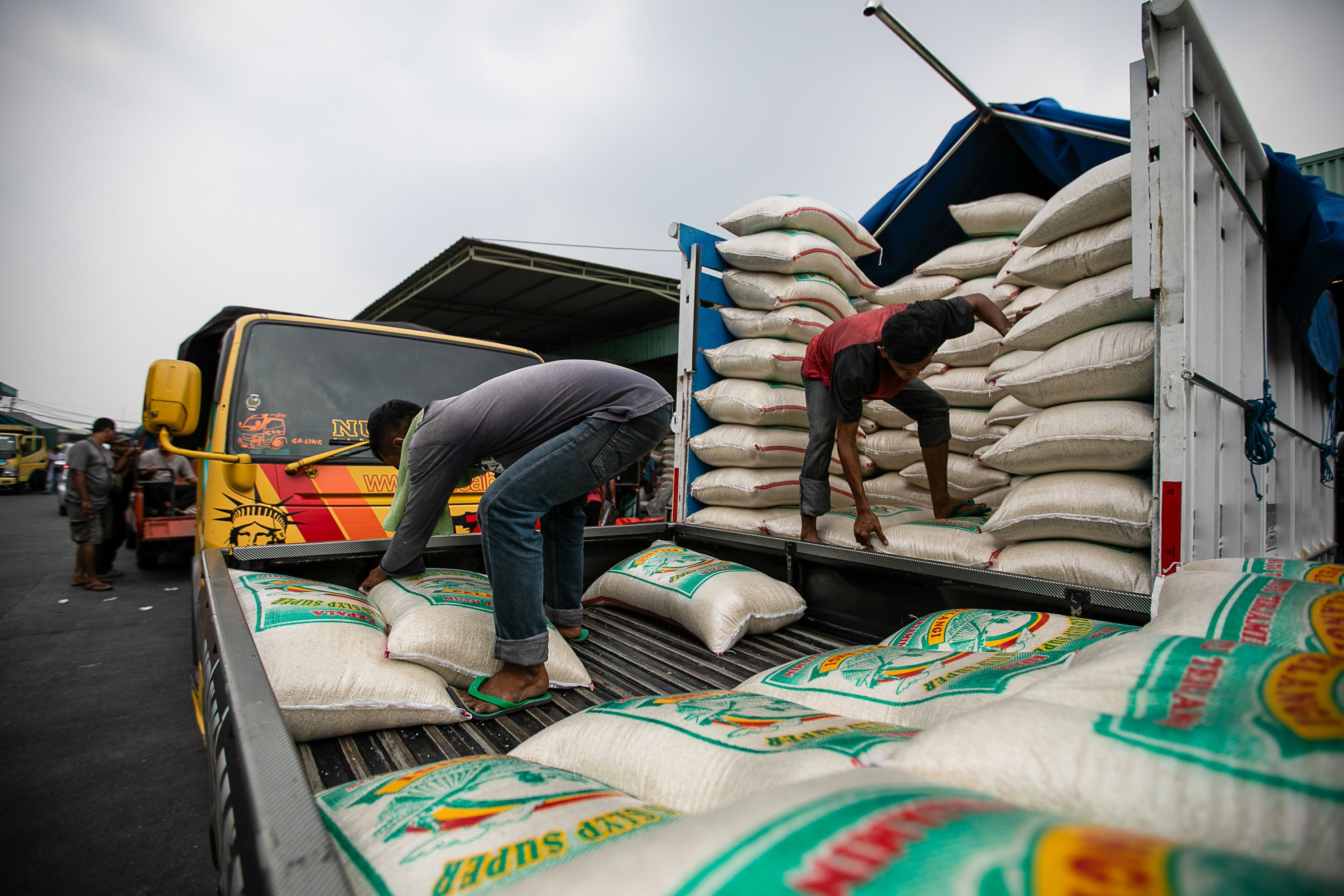 Cuma 2,61 Persen, Menko Airlangga Sebut Inflasi 2023 Terendah Dalam 2 Dekade