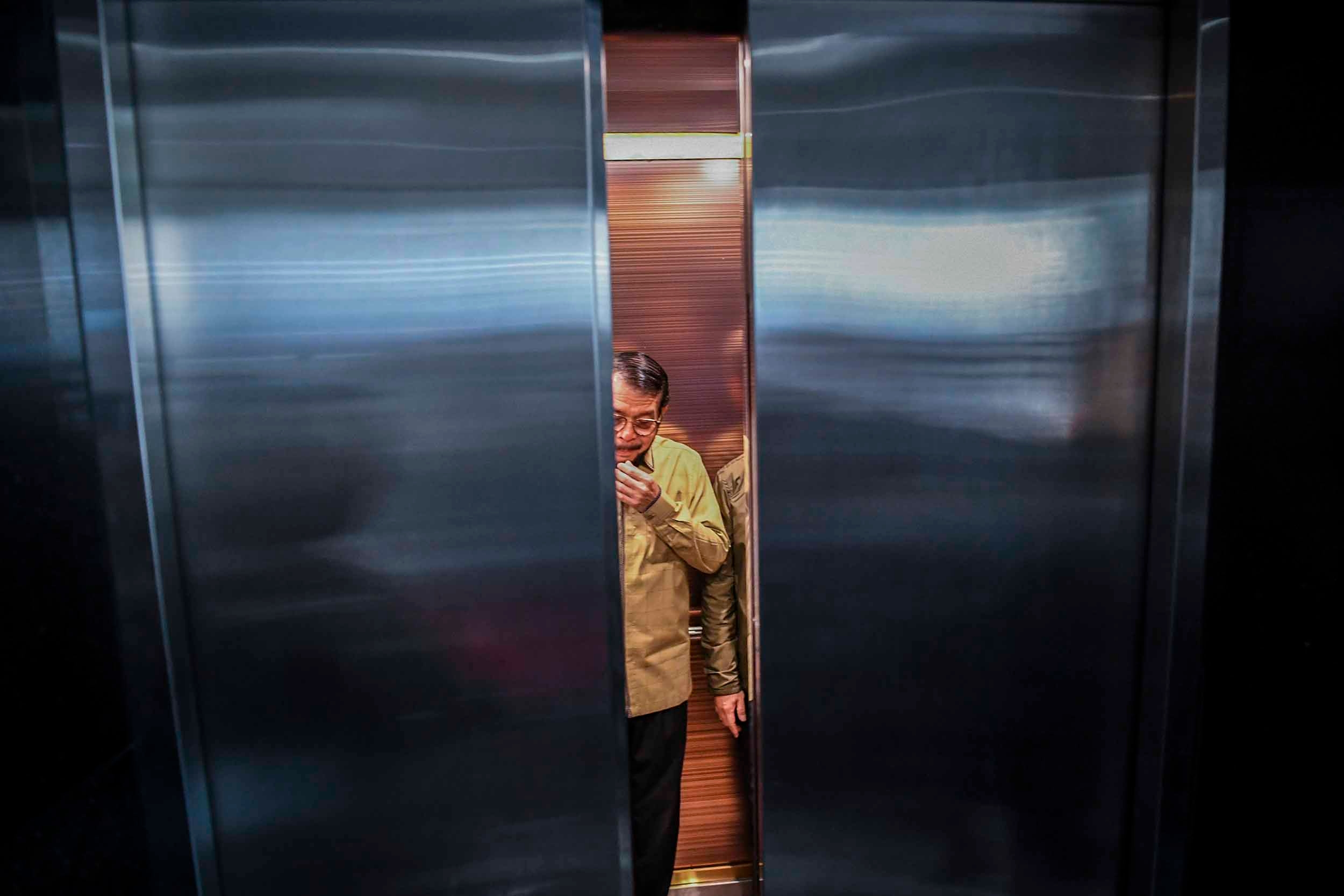 Anwar Usman Bukan Negarawan