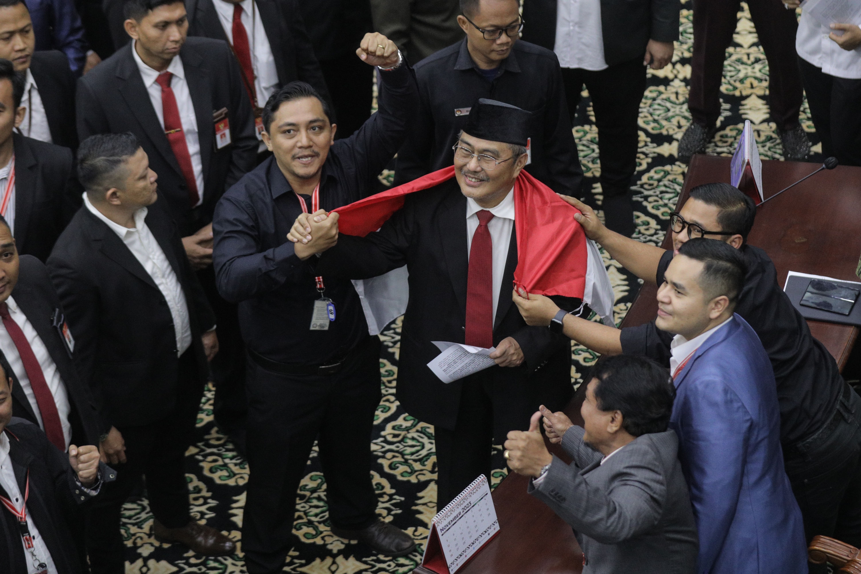 Anwar Usman Masih Hakim Konstitusi, Putusan Jimly Kompromistis