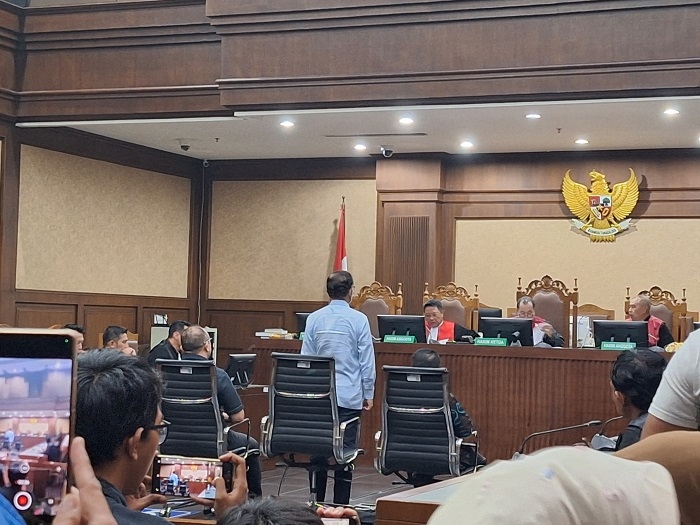 Terbukti Korupsi Rp8 Triliun, Johnny Plate Divonis 15 Tahun Penjara