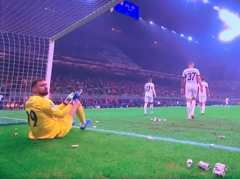 Milanisti Lempar Uang Palsu Ke Gianluigi Donnarumma Di San Siro, Ini Komentar Kylian Mbappe