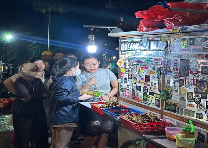 Lapar di Malam Hari? Ini 5 Kuliner Malam di Blok M Yang Wajib Kamu Coba