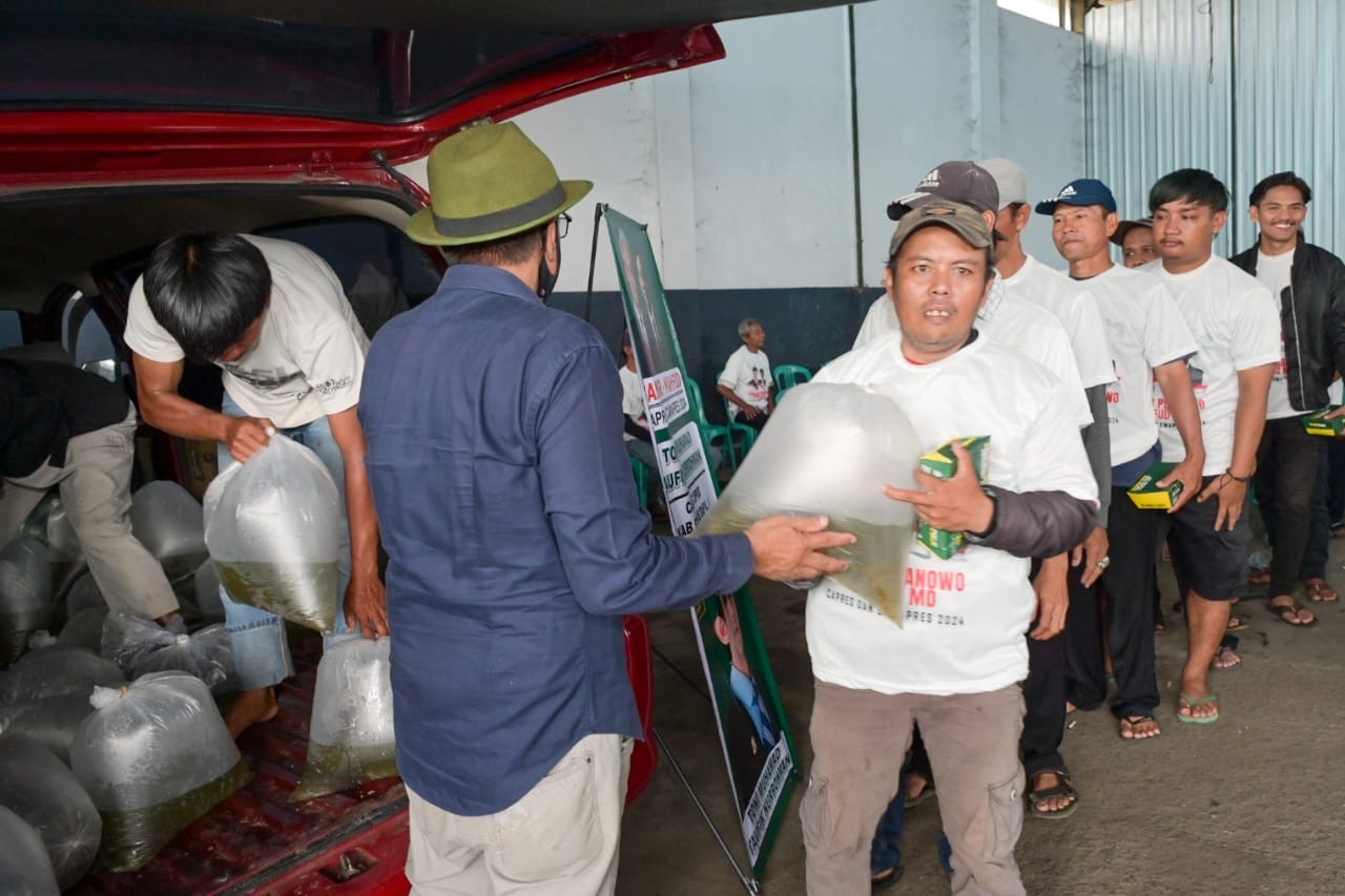 Menuju Kemandirian Pangan Di Ciamis, Benih Ikan Gurame Dan Nila Dibagikan Kepada Masyarakat Secara Cuma-cuma