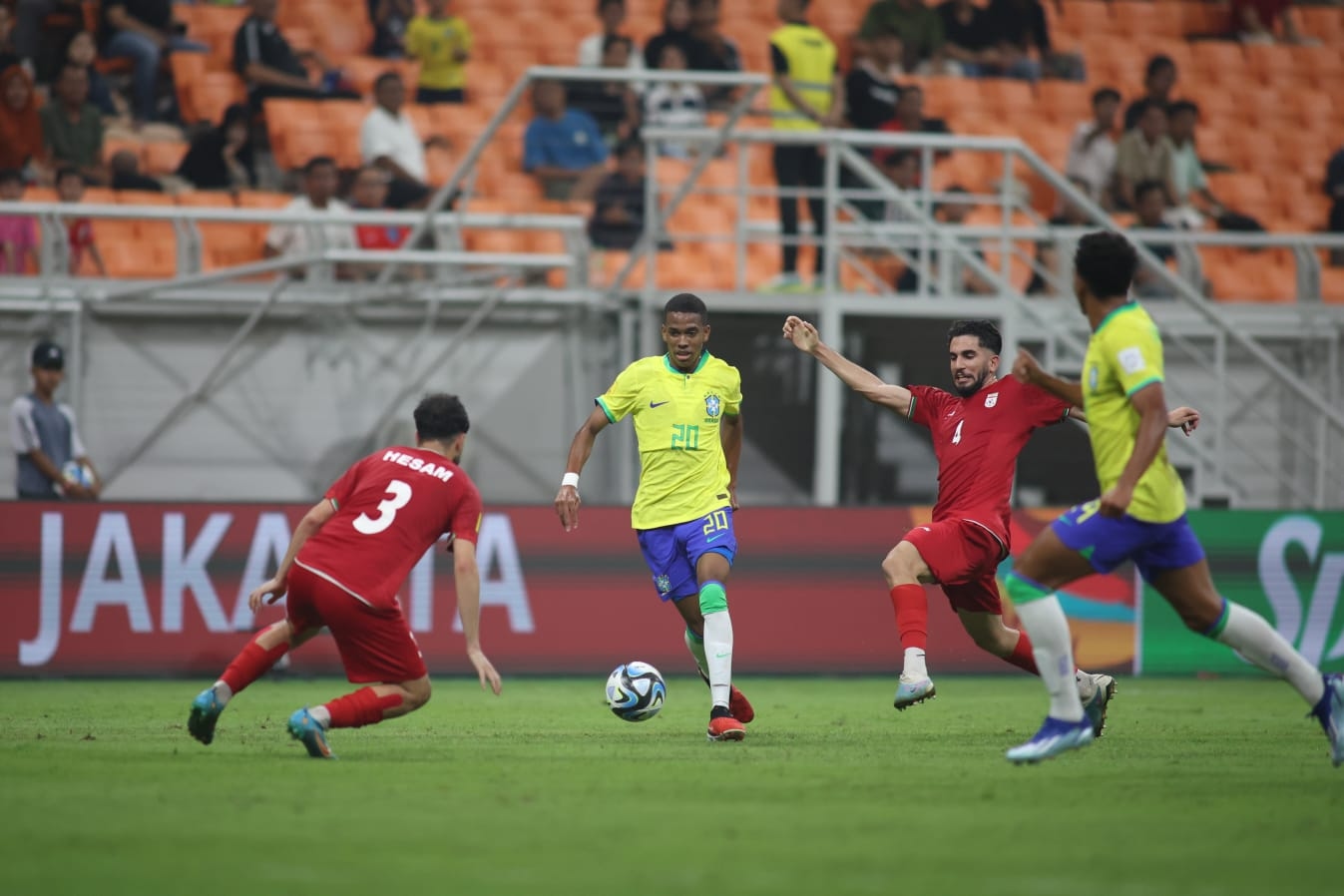 Piala Dunia U-17: Juara Bertahan Takluk Setelah Sempat Unggul, Pelatih Soroti Mental Pemain