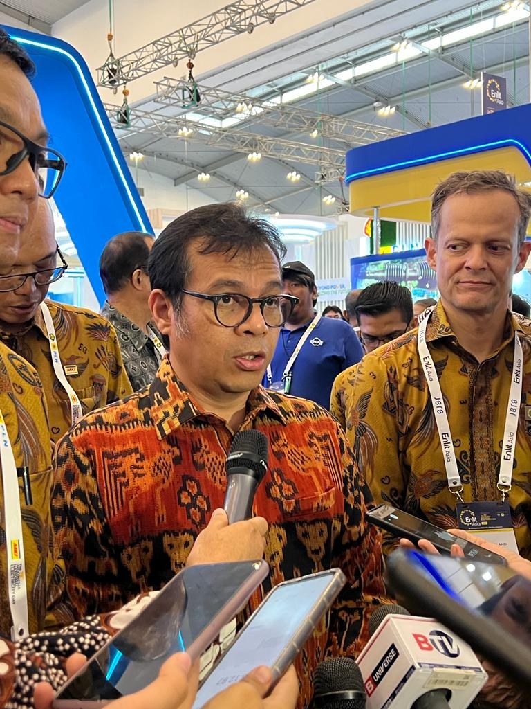 Wamenkomdigi Dorong Kolaborasi untuk Perkuat Penelitian AI di Indonesia