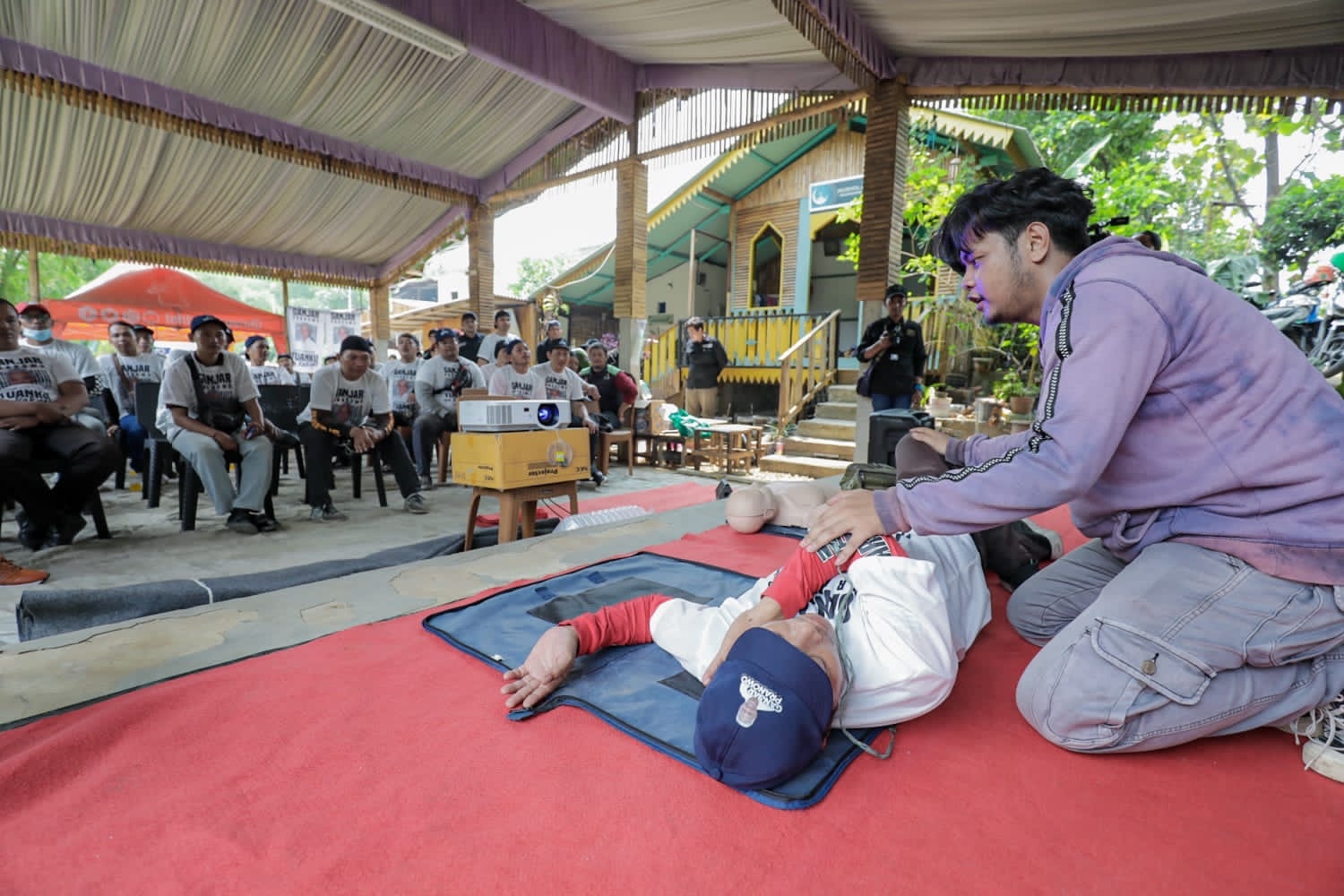 Praktisi Kesehatan Bagikan Tips Dan Trik Penanganan Pertama Kecelakaan Kepada Pengemudi Ojek Online