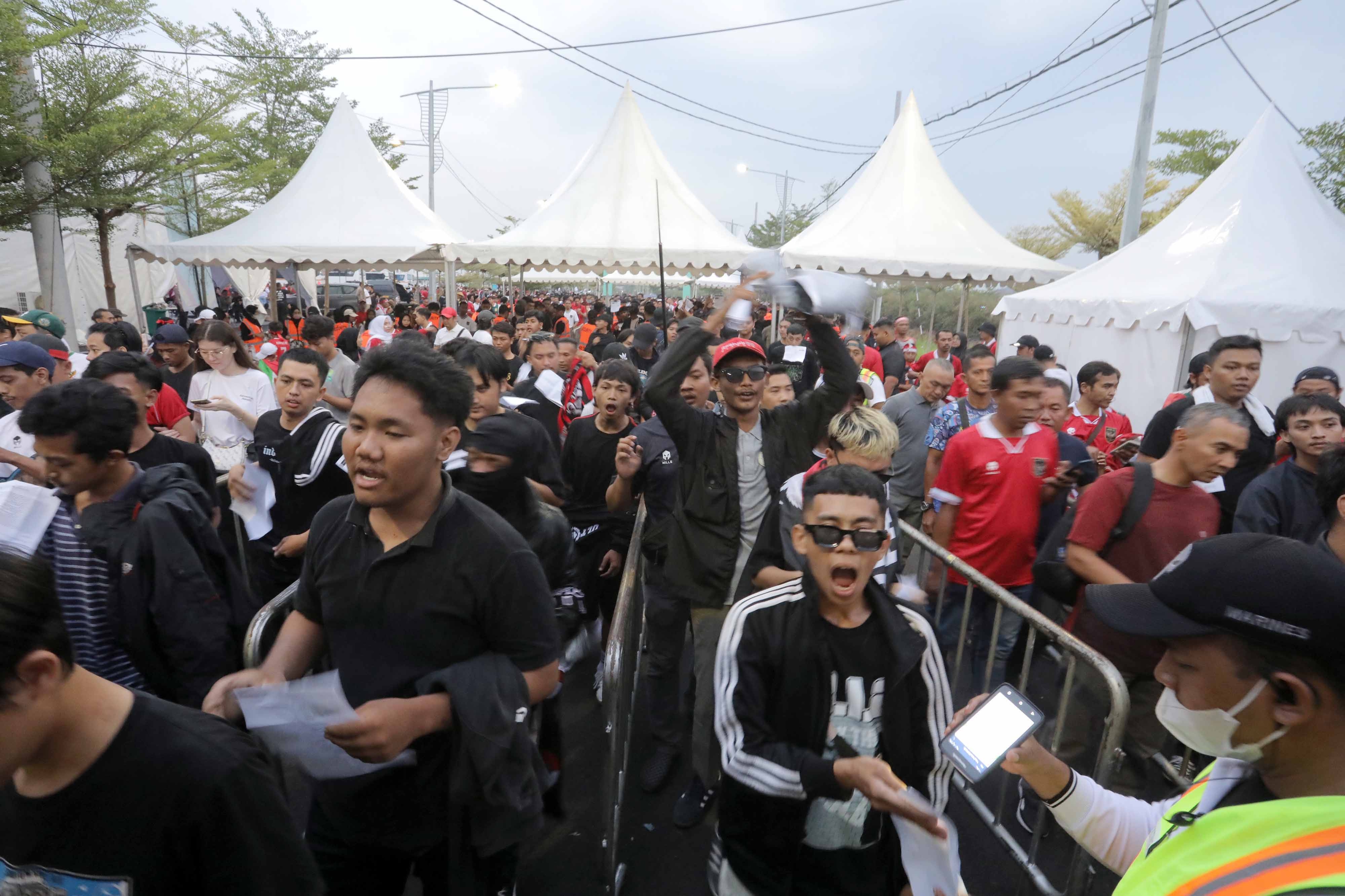 Sebanyak 2700 Personel Keamanan Diturunkan untuk Laga Timnas Indonesia vs Bahrain di GBK