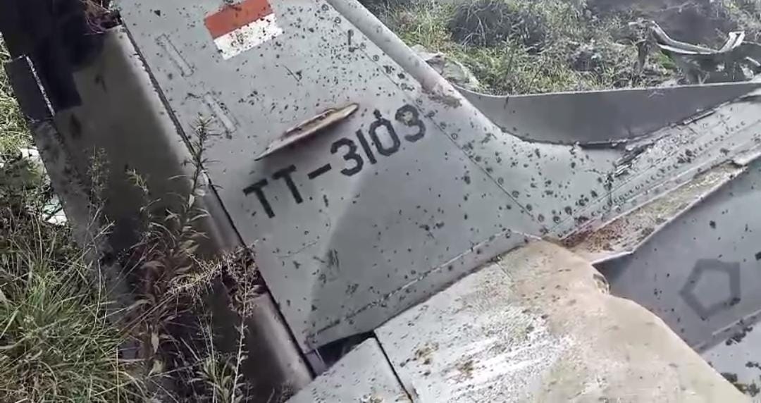 Pesawat Latih TNI AU Jatuh, 2 Personel Dikabarkan Masih Dicari