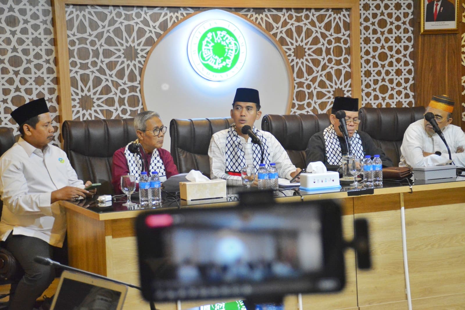 MUI Respons Soal Pekerja Yang Bekerja Di Perusahaan Pro Israel, Beri Catatan Untuk Direksi Dan Karyawan!