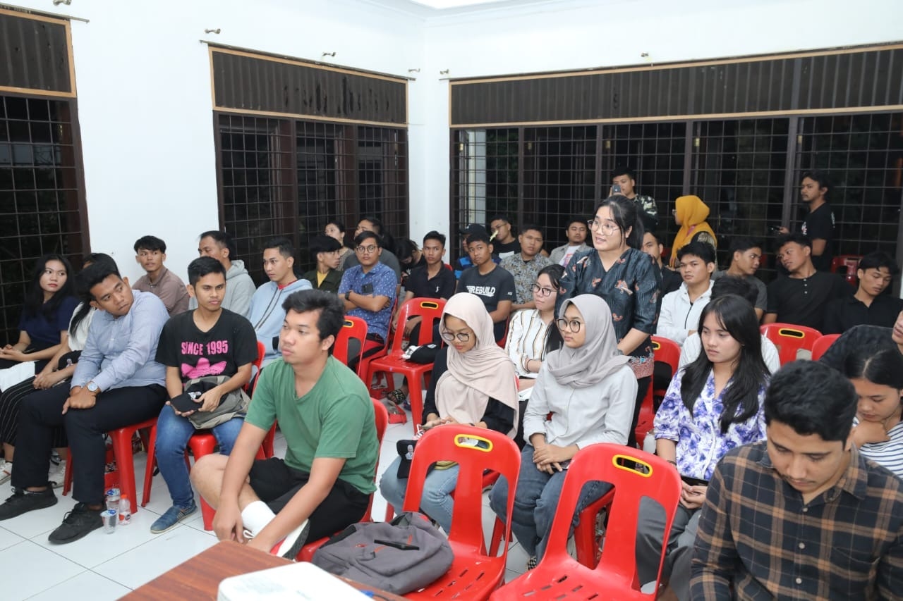 Civitas Sosialisasikan Program Satu Keluarga Miskin Satu Sarjana Ke Milenial-Mahasiswa