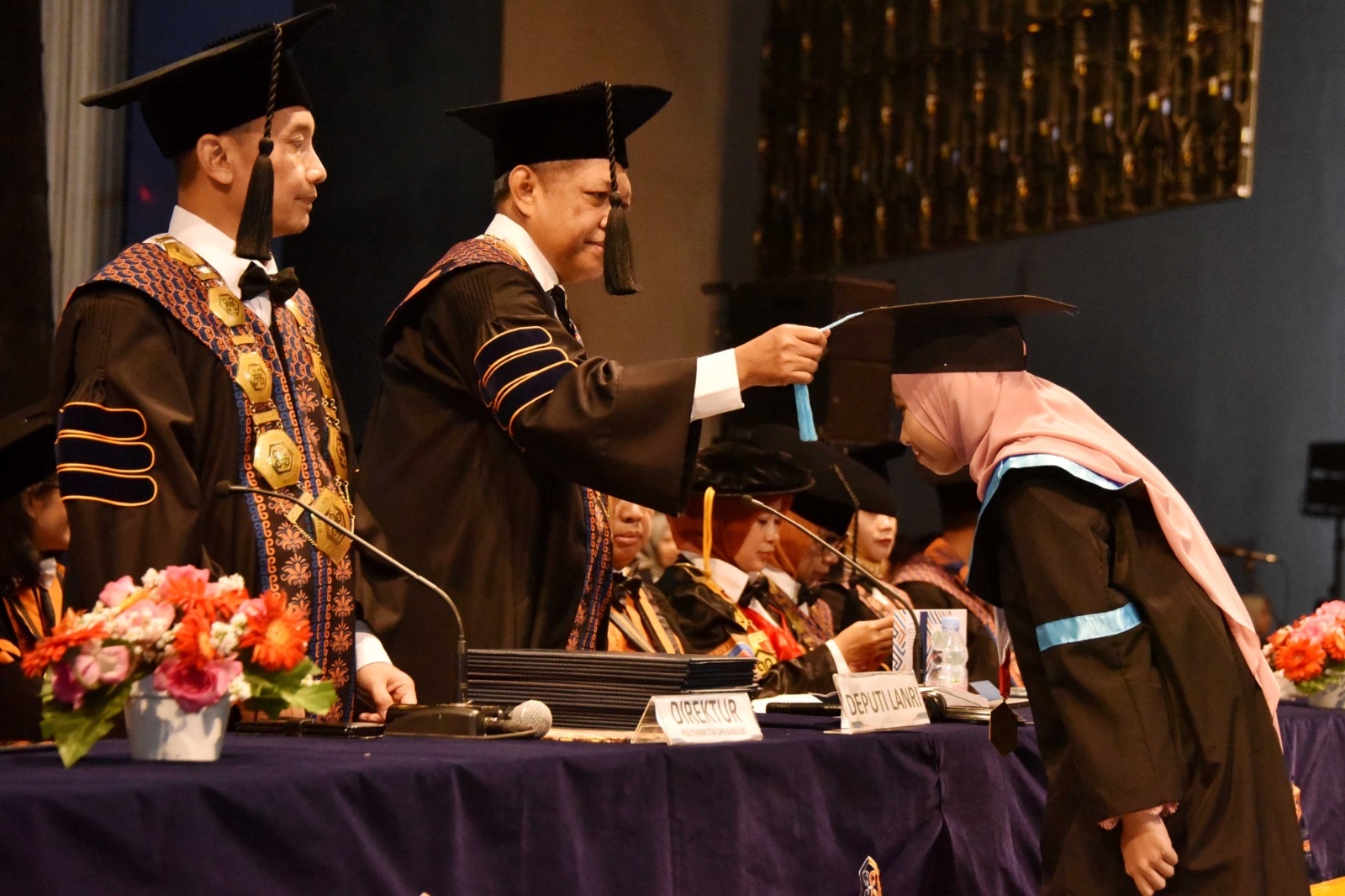 Ciptakan Administrator Muda, Unggul Dan Bertalenta Songsong Indonesia Emas 2045, Politeknik STIA LAN Bandung Luluskan 397 Wisudawan