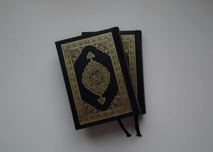 Pendapat Para Ulama Tentang Ayat 1000 Dinar, Lengkap Dengan Manfaatnya