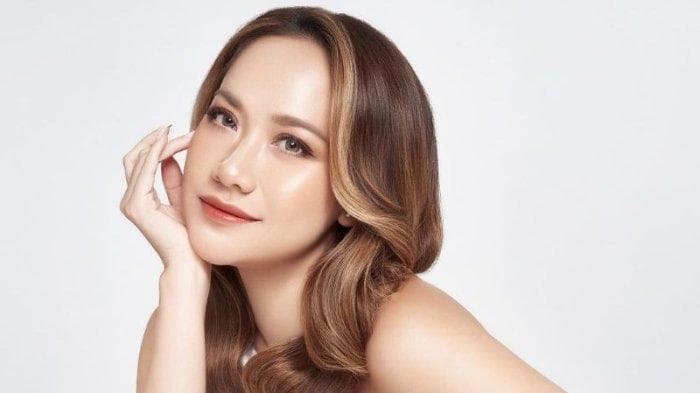 Siap Menikah dengan Tiko Aryawardhana, BCL Mulai Hapus Nama 'Sinclair' dari Akun Instagramnya