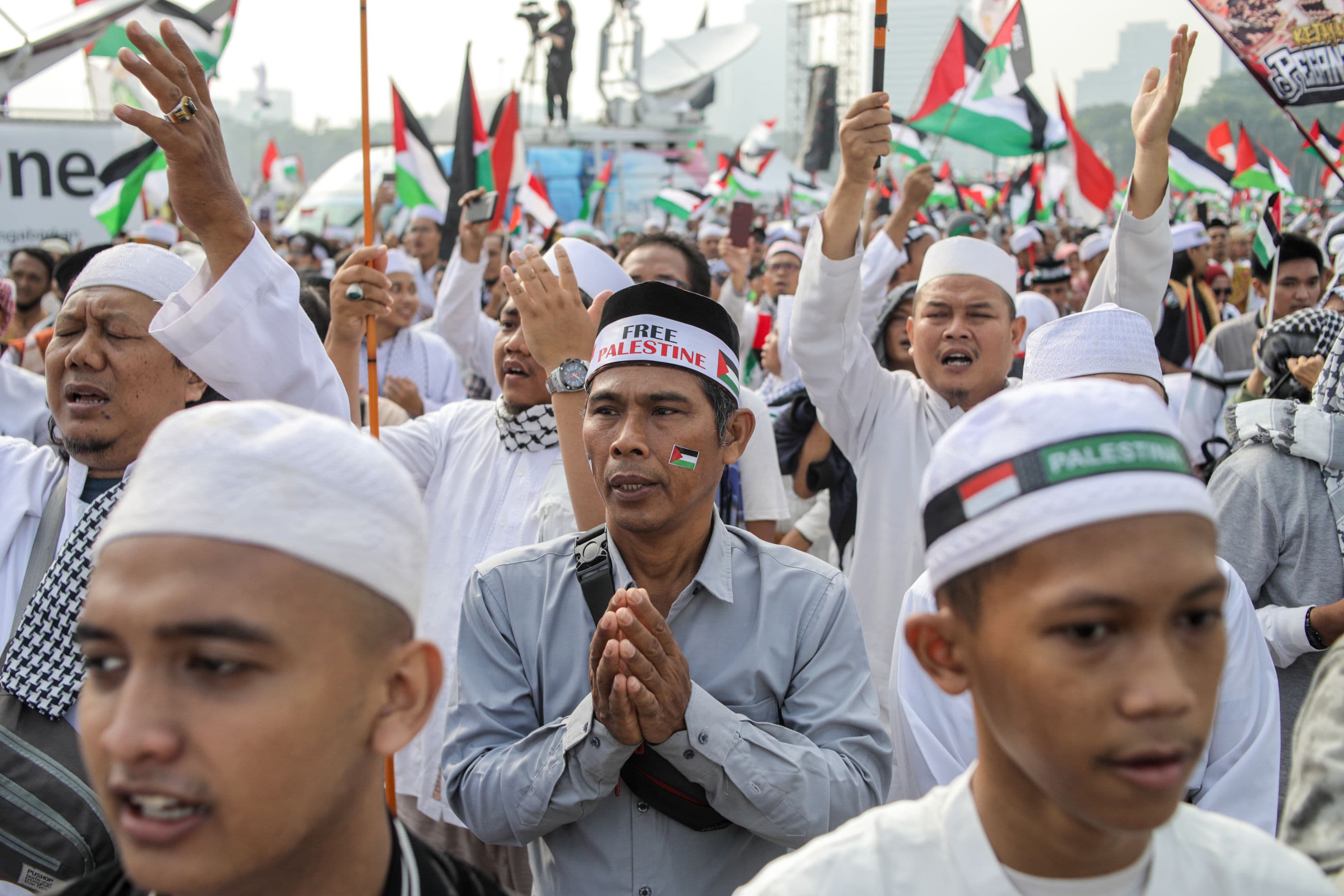 Ribuan Personel Gabungan Siap Amankan Reuni Akbar Mujahid 212 di Monas Malam Ini