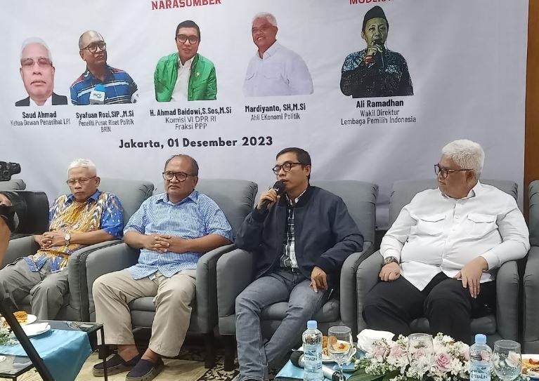 Respons Elektabilitas Capres di Kluster Buruh, PPP: Rekam Jejak Ganjar-Mahfud Sudah Teruji
