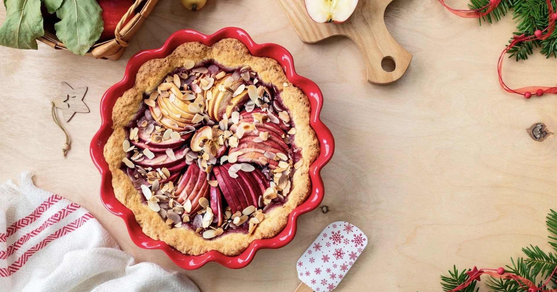 Sajian Spesial Perayaan Natal dan Tahun Baru: Resep Apple Pie Ini Bisa Jadi Alternatif Hampers