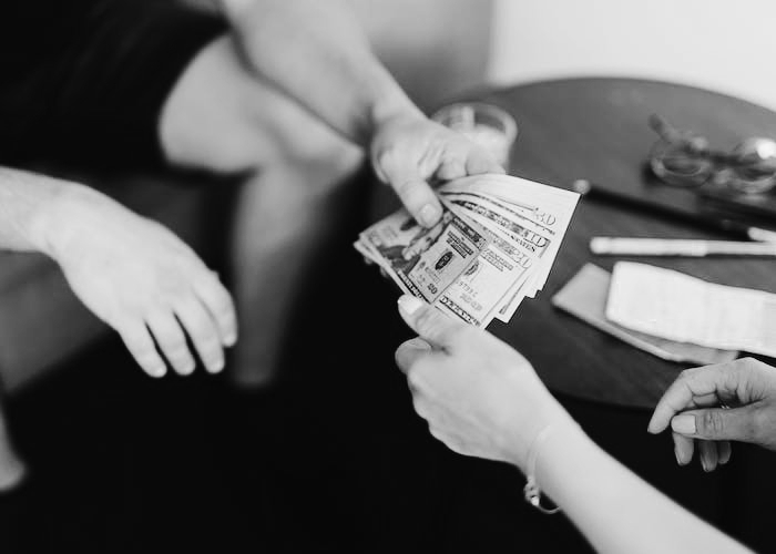 Hukum Menerima Money Politic atau Serangan Fajar dalam Islam