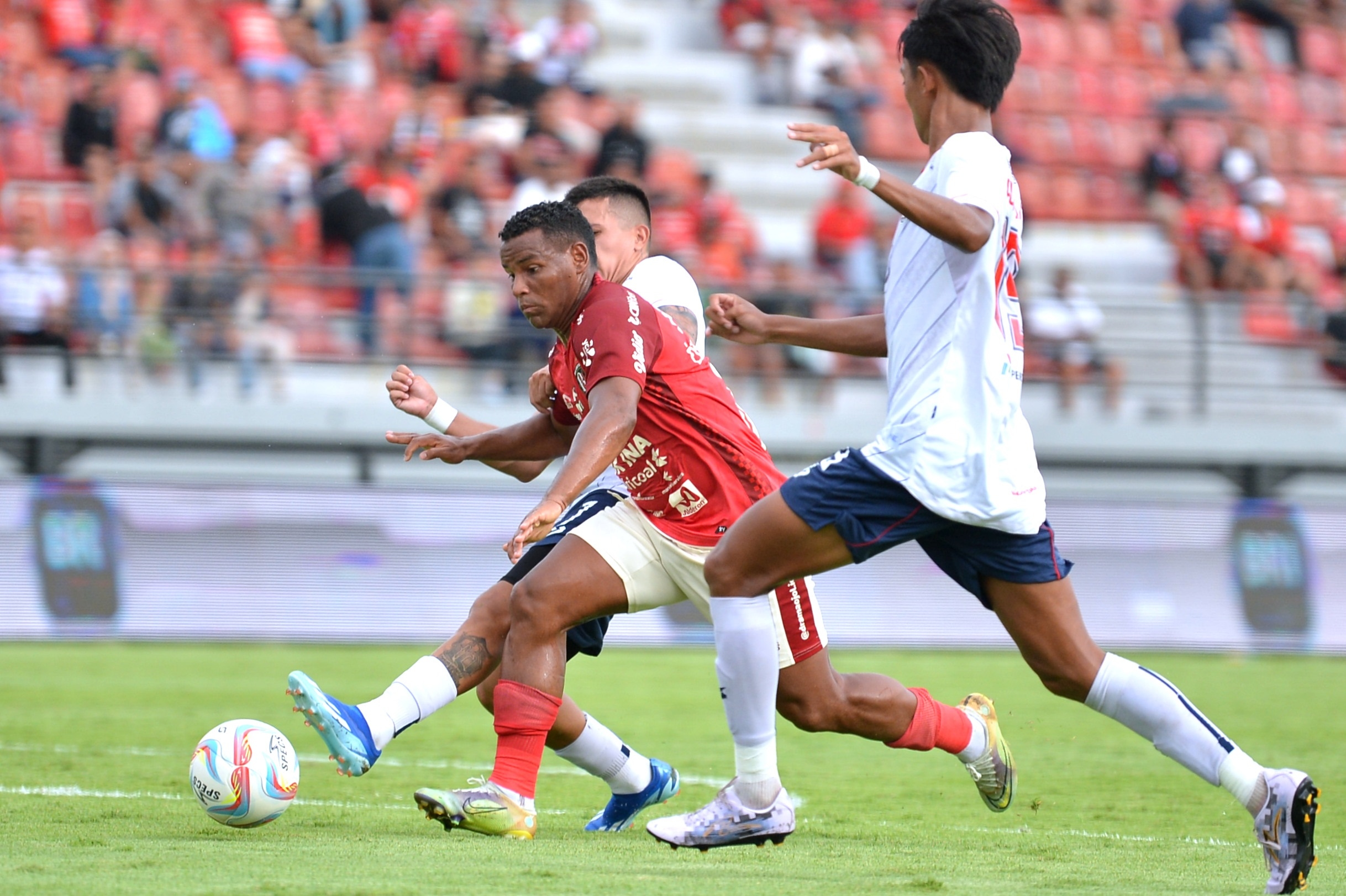 Bali United vs Arema: Taklukkan Singo Edan di Gianyar, Serdadu Sridatu Geser Persib di Posisi Dua