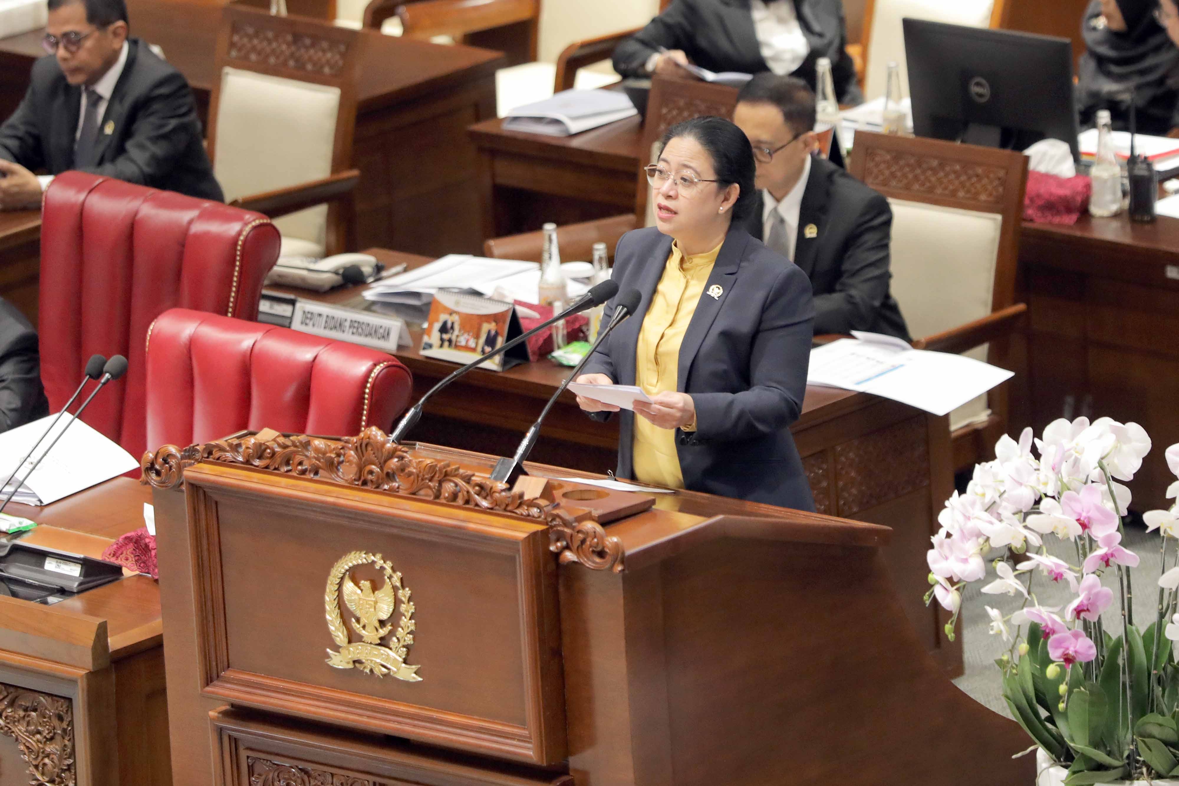 Ketua DPR Sebut RUU ITE Strategis, Layak Diundangkan