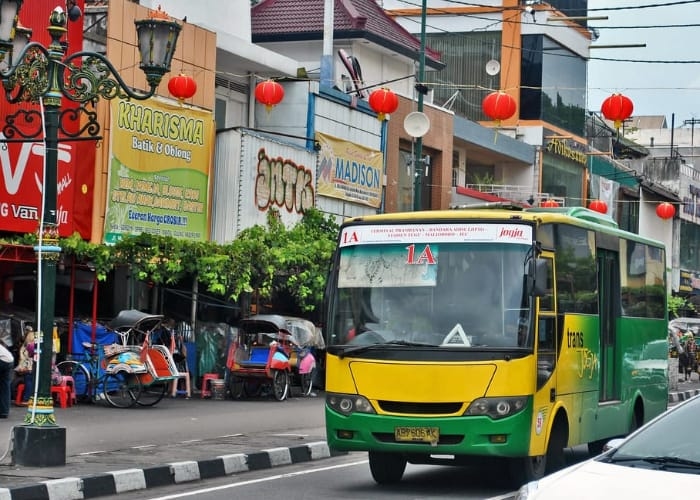 Liburan Asyik Keliling Yogyakarta, Berikut Rute Perjalanan Bus Trans Jogja