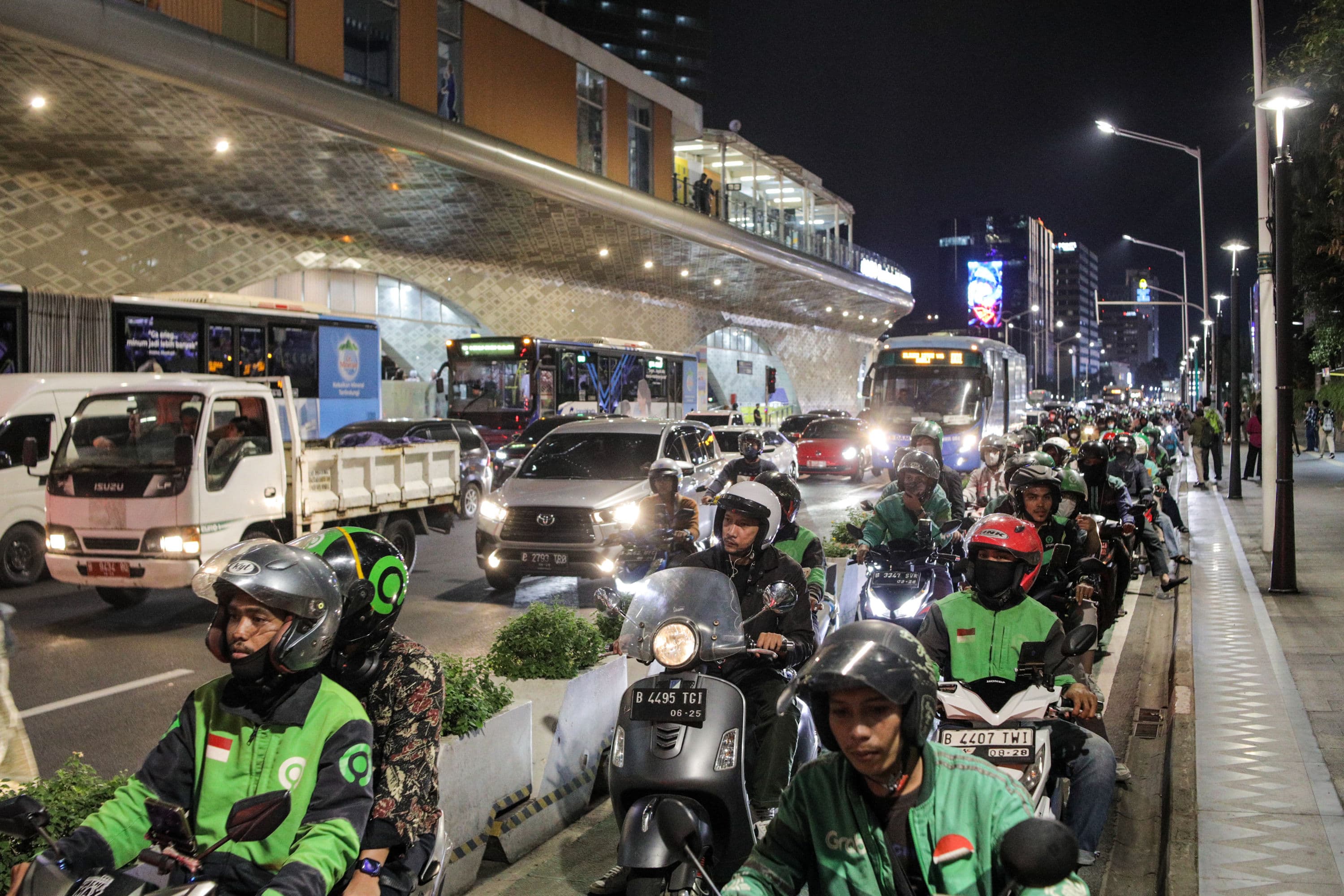 3 Aplikasi Cek Kemacetan Jalan yang Wajib Dipakai Saat Libur Natal dan Tahun Baru