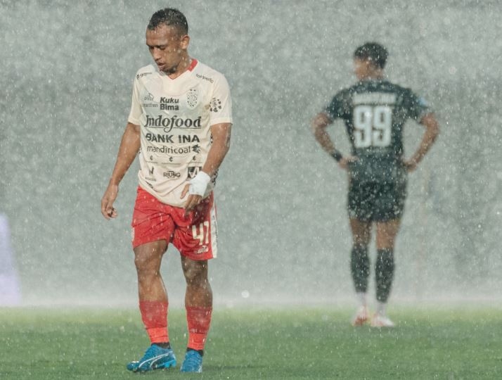 Sempat Terhenti karena Hujan Deras, Laga Dewa United vs Bali United Berakhir dengan Skor 1-1