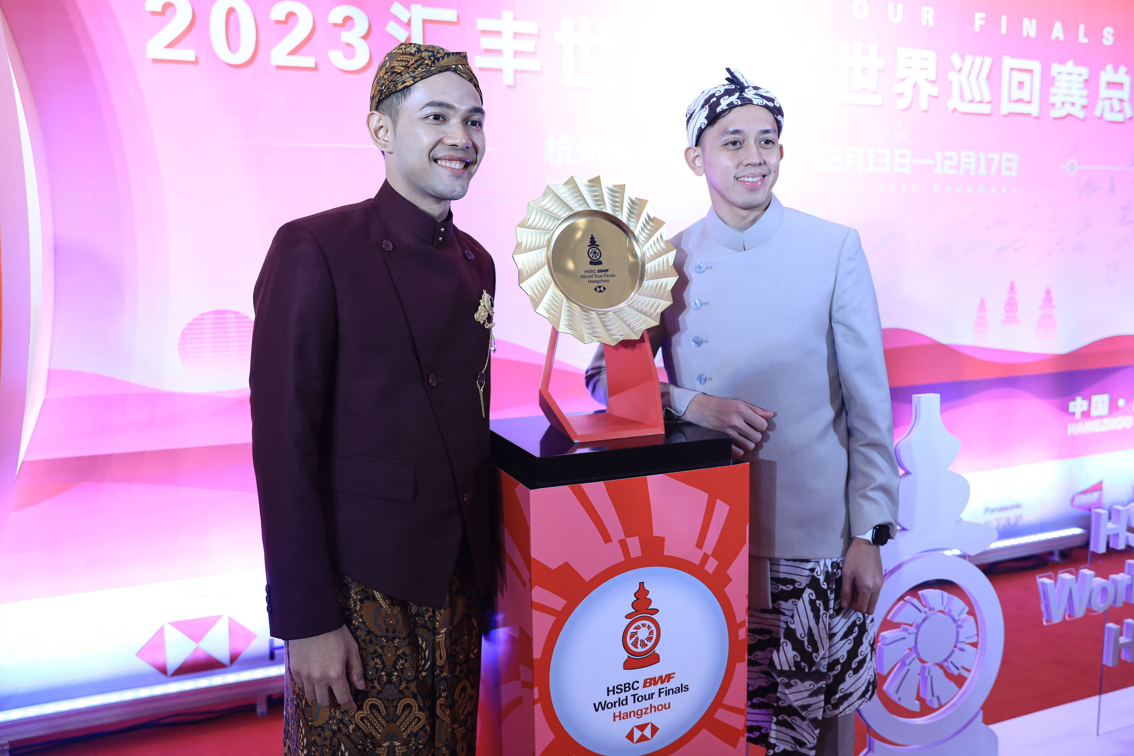 Final BWF: Berpakaian Adat Jawa-Sunda di Gala Dinner, Fajar/Rian Ingin Perkenalkan Budaya Indonesia