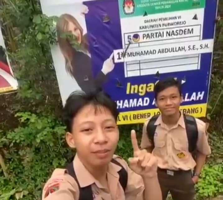 Viral, Anak di Bawah Umur Kampanyekan Salah Satu Caleg di Medsos