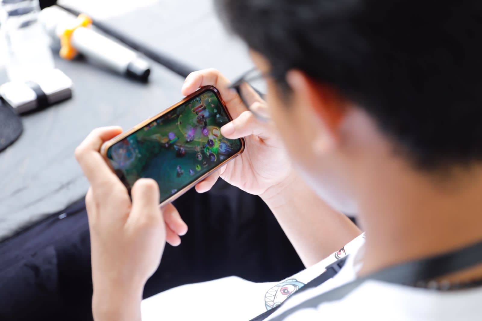 Alam Ganjar Gelar Fun Match Bersama Vlogger dan Komunitas Esports Bali