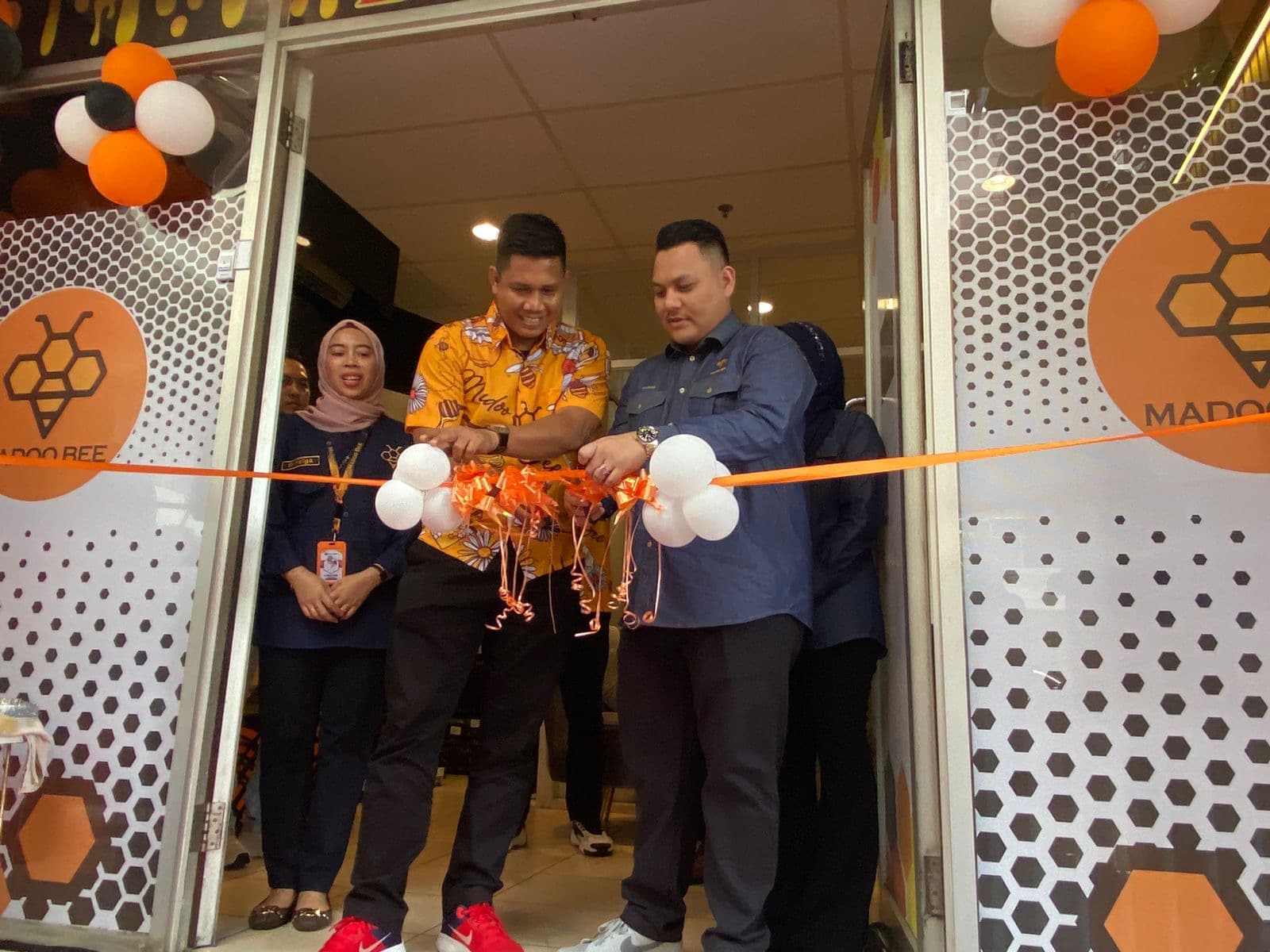 Madoo Bee! Inovasi Madu, Lemon dan Bawang Putih Tunggal yang Bermanfaat Bagi Kesehatan