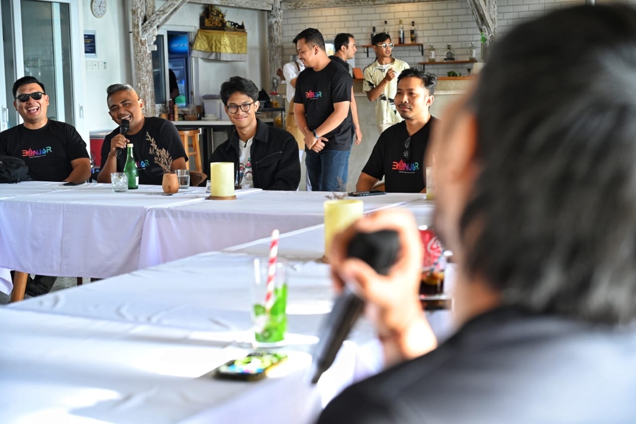 Jamming With View, Alam Ganjar Nikmati Momen Kebersamaan Dengan Para Pengusaha dan Influencer