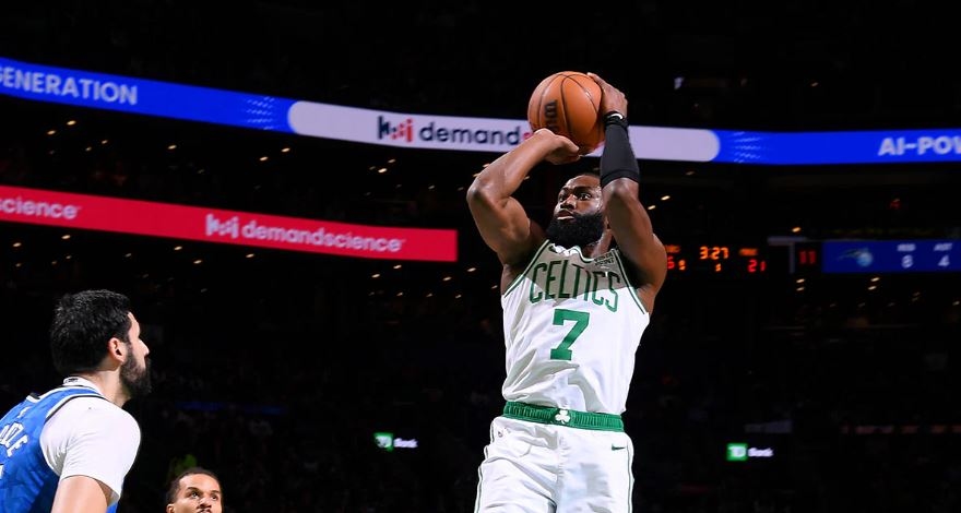 NBA Hari Ini: Unggul Bola 3 Angka Lawan Magic, Boston Celtics Raih Kemenangan Kedelapan Beruntun