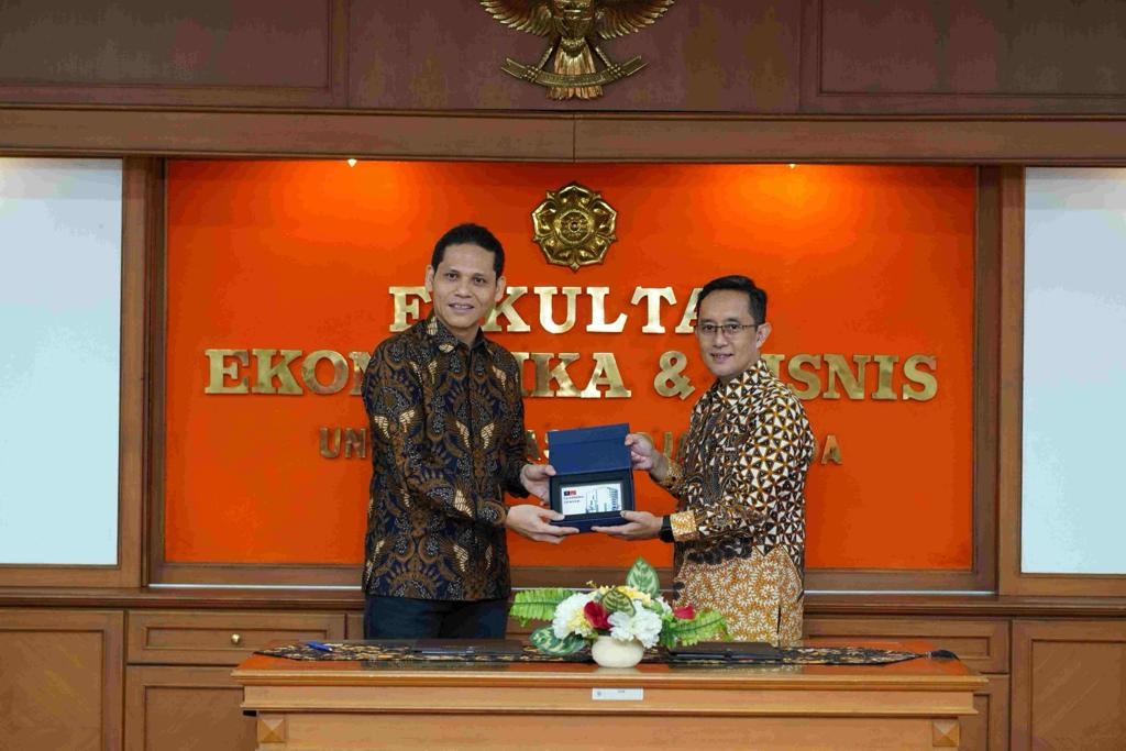 Telkomsel Tingkatkan Kualitas Riset dengan Kerja Sama FEB UGM