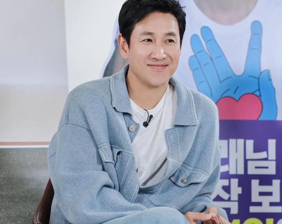Kasus Narkoba Masih Diinvestigasi, Aktor Lee Sun Kyun Ditemukan Meninggal Dunia