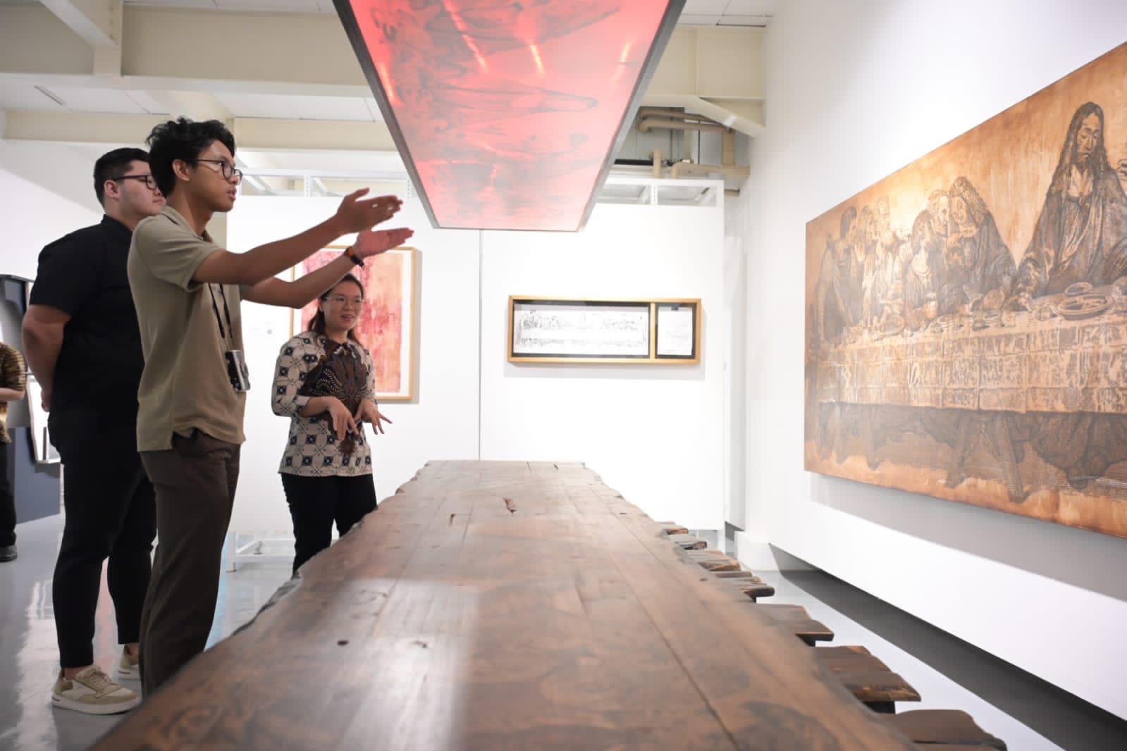 Dukung Kemajuan dan Pengembangan Karya Seni di Indonesia, Alam Ganjar Datang Bersama Mahasiswa