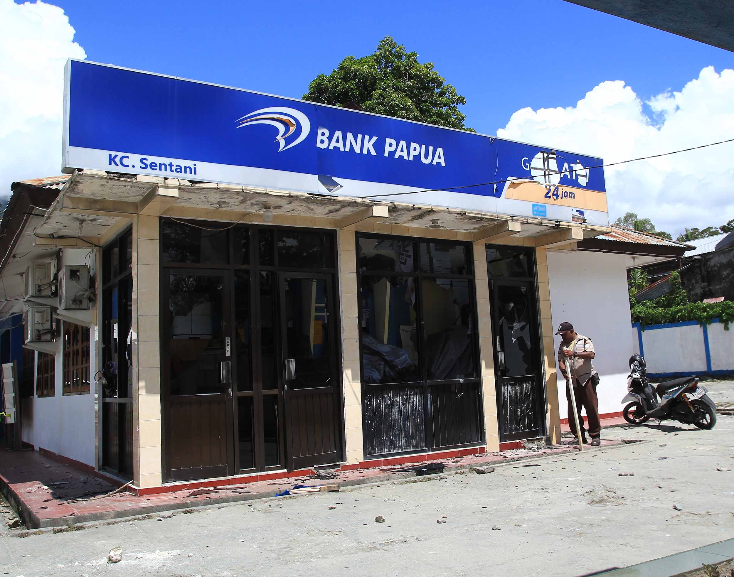 OJK: Bank Swasta dan BPD Mulai Perluas Portofolio Hijau
