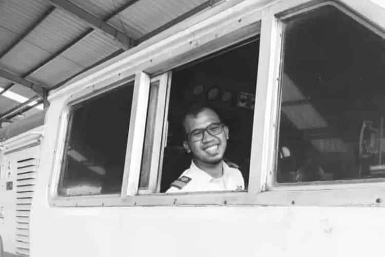 Mengenal Sosok Masinis Julian Dwi Setiono, Korban Tragedi Kecelakaan Maut KA Turangga di Cicalengka