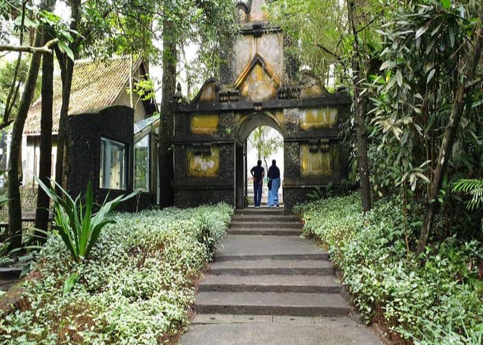 Panduan Wisata Lengkap ke Museum Ullen Sentalu, Yogyakarta