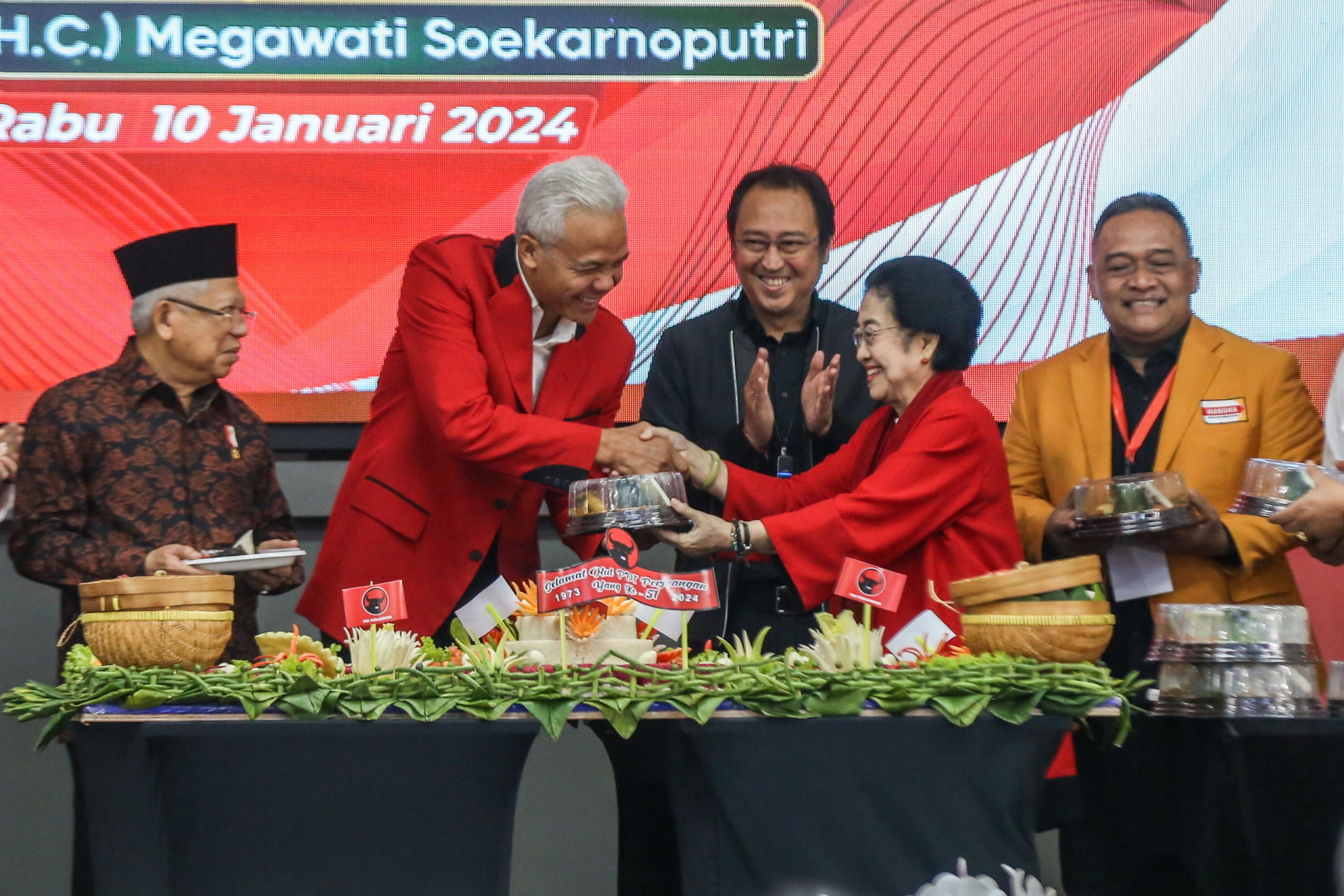 Mahfud Harap Salam Metal Ma'ruf Amin Bentuk Dukungan