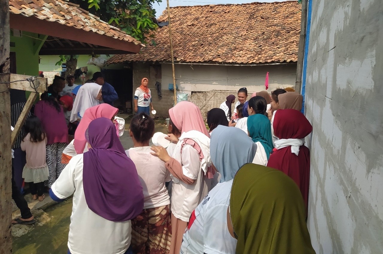 KNP Sosialisasikan Program KTP Sakti Ganjar-Mahfud ke Warga Karawang