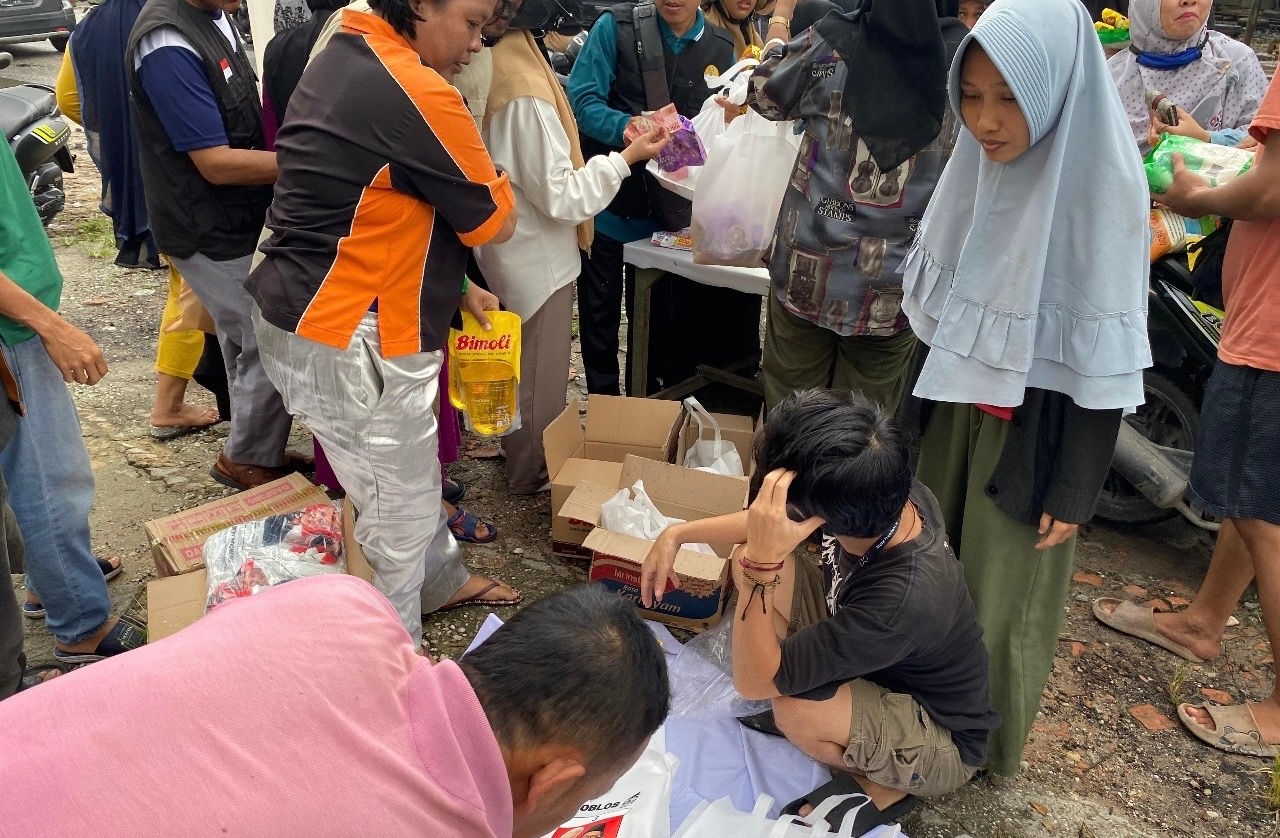 Bantu Masyarakat, Civitas Ganjar Gelar Pasar Sembako Murah di Riau