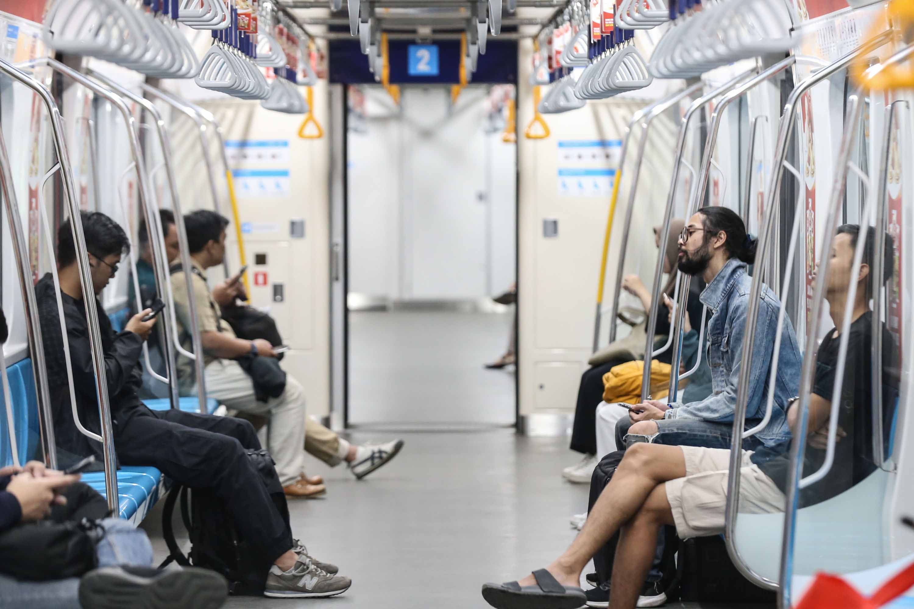 Kebut Persiapan MRT Jalur Timur-Barat, Menko Airlangga Siapkan Aturan Untuk Cairkan Pinjaman JICA