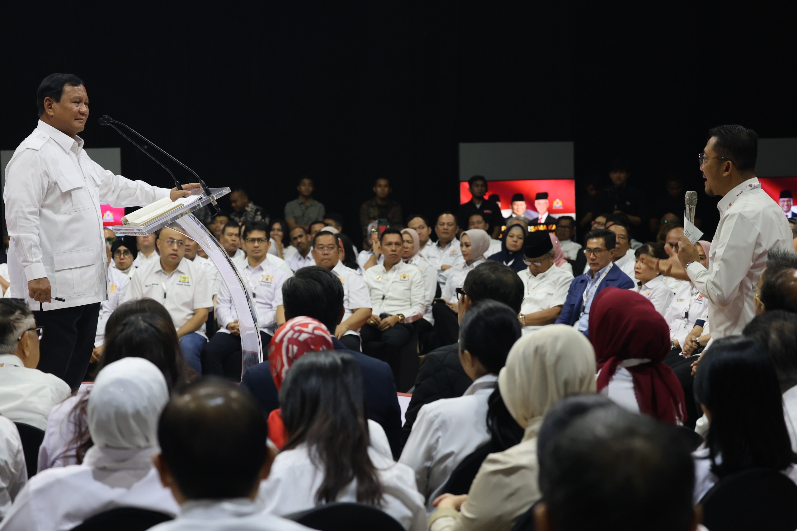 Dialog Bersama Kadin, Prabowo: Ke Depan Pemimpin Negara adalah Para Entrepreneur