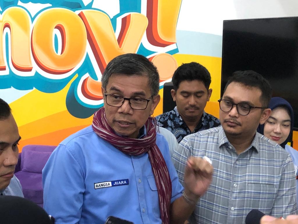 Hinca Pandjaitan Sindir PPATK: Jangan Intimidasi Rakyat Kecil